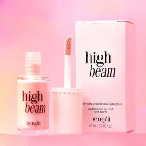Benefit High Beam Pink Complexion Highlighter